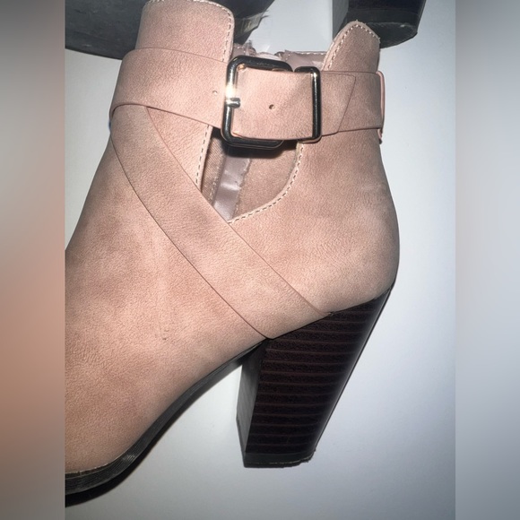 Soft Pink Ankle block Heel Booties - Picture 7 of 10